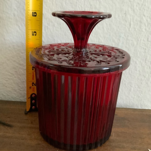 PartyLite Ruby Red Glass Empty Jar with Decorative Lid - Picture 6 of 7